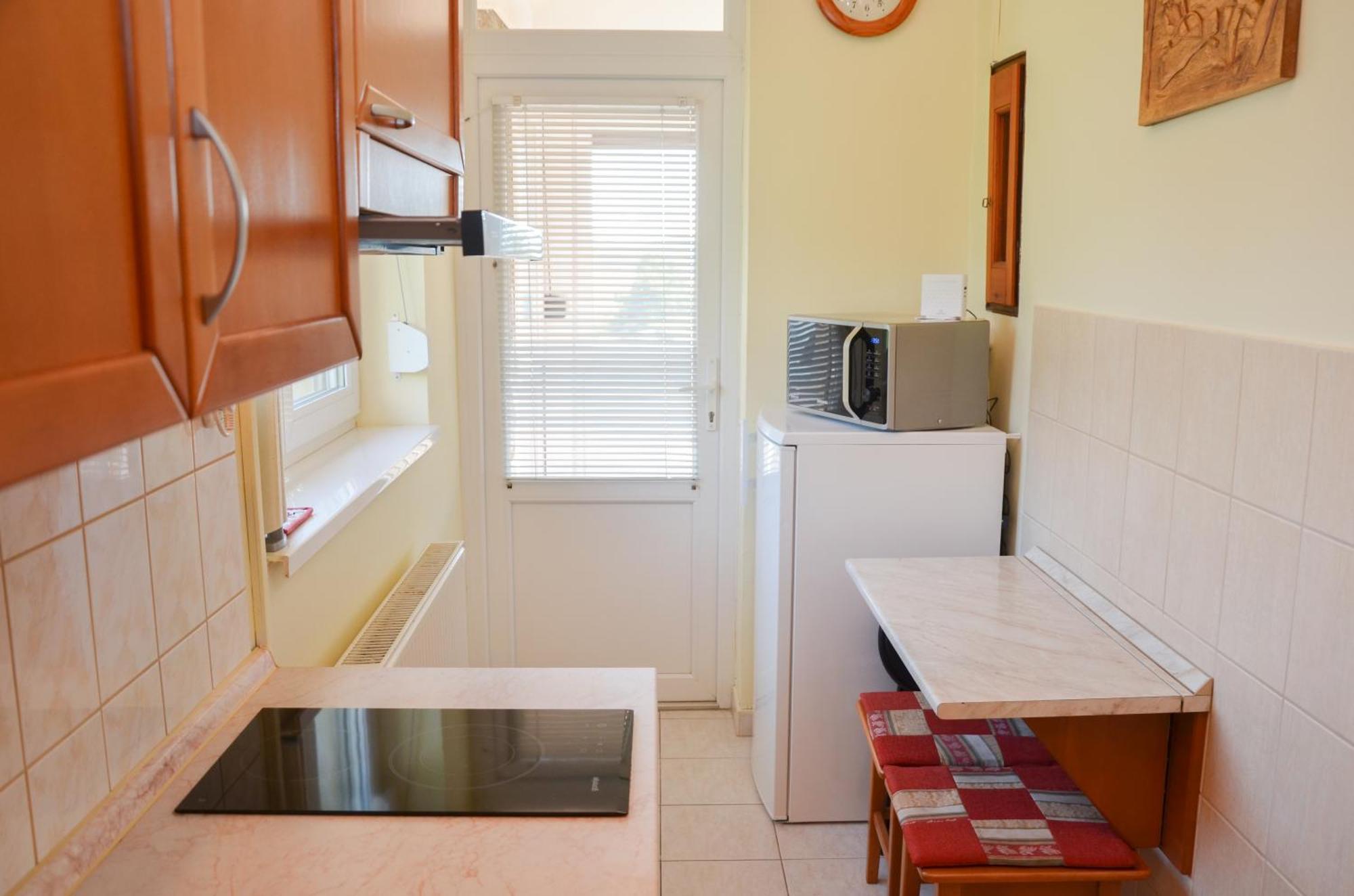 Panorama Apartmanhaz Sarvar Exterior photo